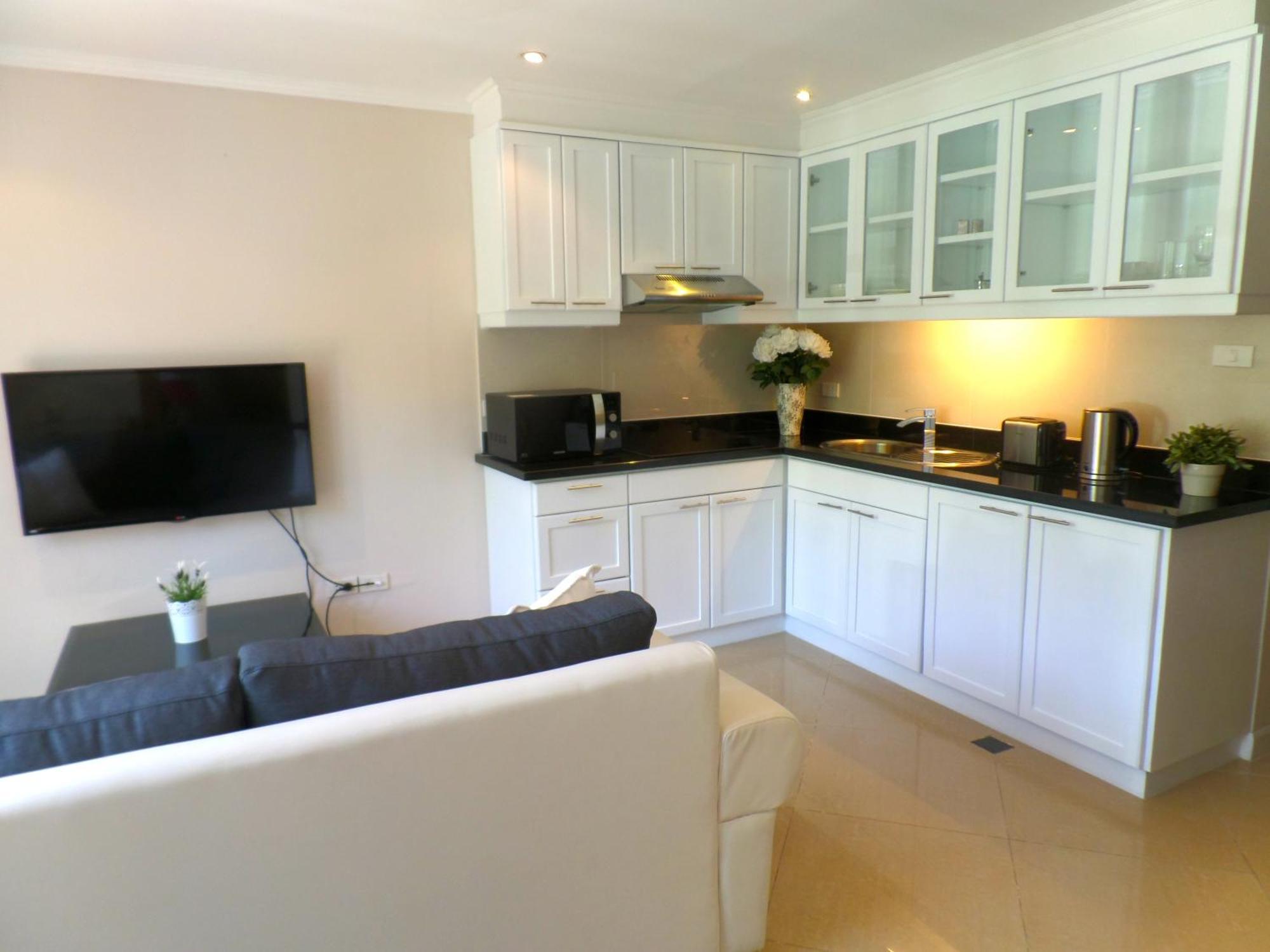 Westbury Residence Pattaya Pokój zdjęcie