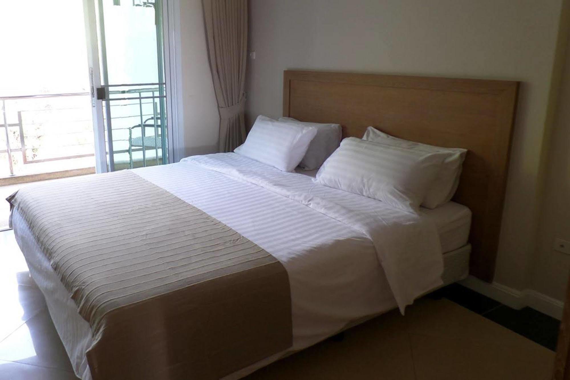 Westbury Residence Pattaya Zewnętrze zdjęcie